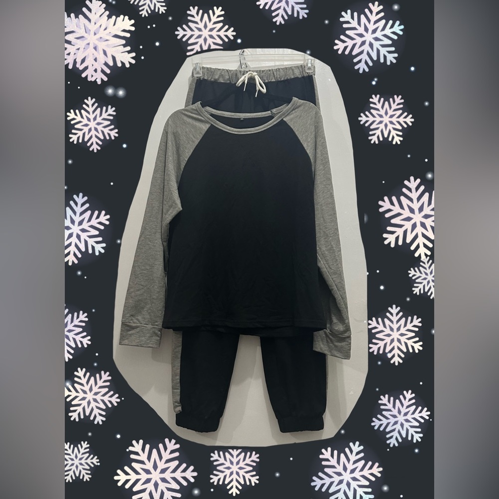 Blk& Gray Sweatsuit